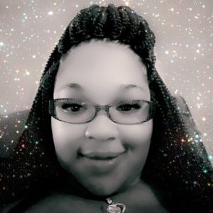 Meet your Posher, Ivy